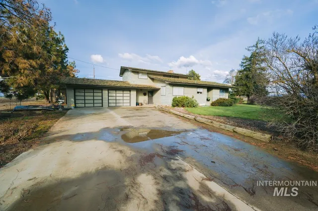 $1,800,000 | 5387 Highway 201, Ontario, OR 97914