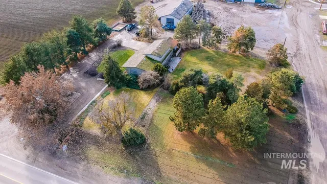 $1,800,000 | 5387 Highway 201, Ontario, OR 97914