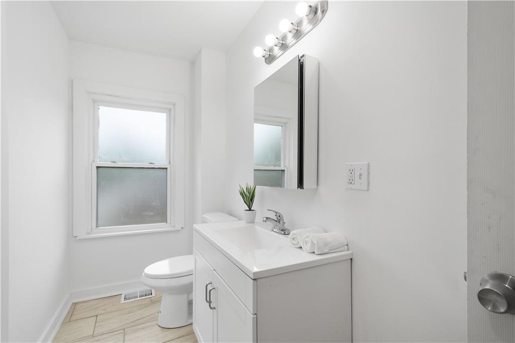 1217 Ribb Way Pittsburgh, PA 15212 - Photo 19 of 28 Gallery Image 19