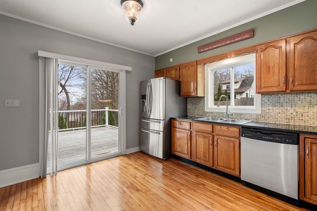 11 Balder Road Worcester, MA 01605 - Photo 11 of 34