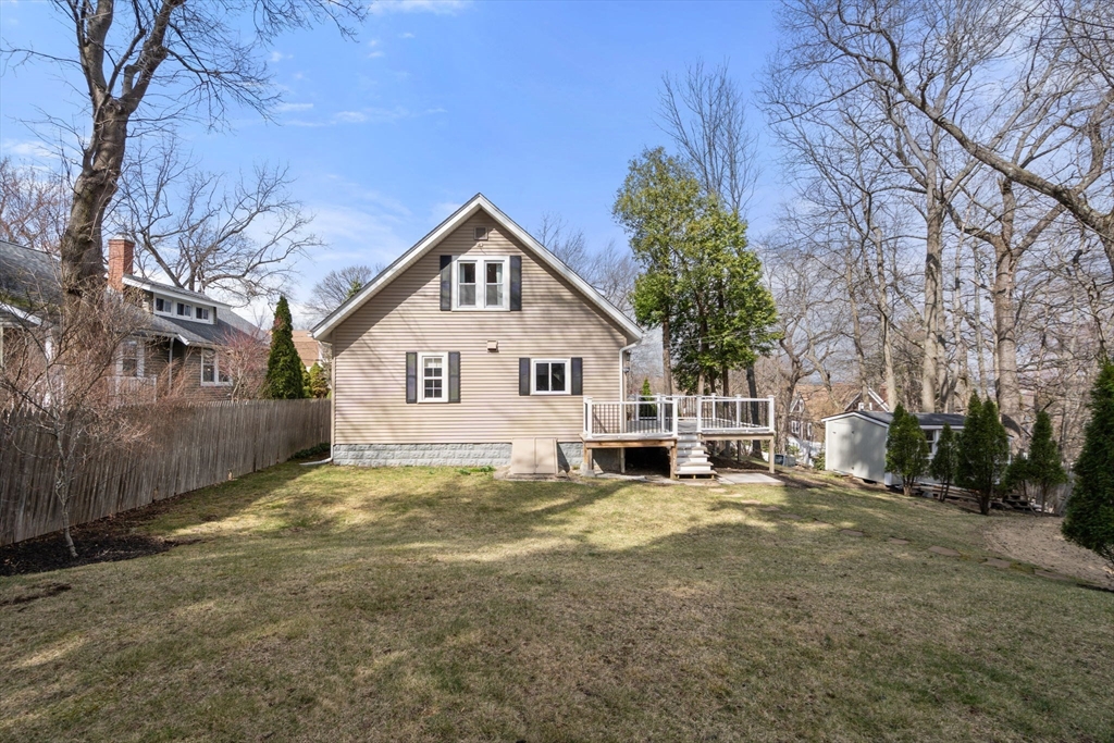 11 Balder Road Worcester, MA 01605 - Photo 4 of 34