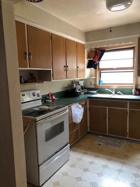 921 Haywood Drive, Unit 1 Madison, WI 53715 - Photo 6 of 10