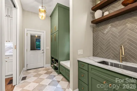 $1,200,000 | 7330 Santorini Lane, Charlotte, NC 28277
