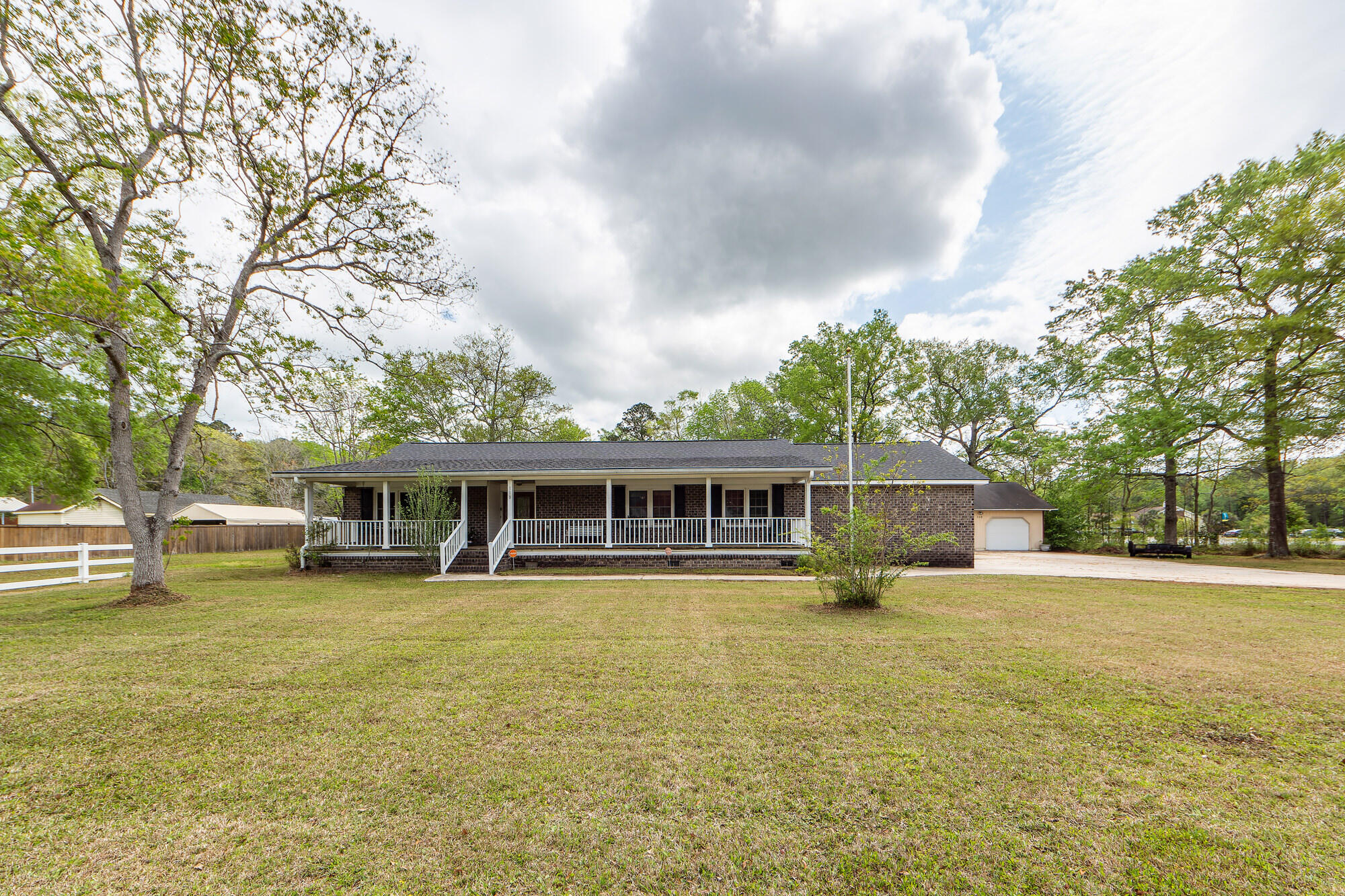 110 Wallace Road Goose Creek, SC 29445 - Photo 1 of 46 01 (1)