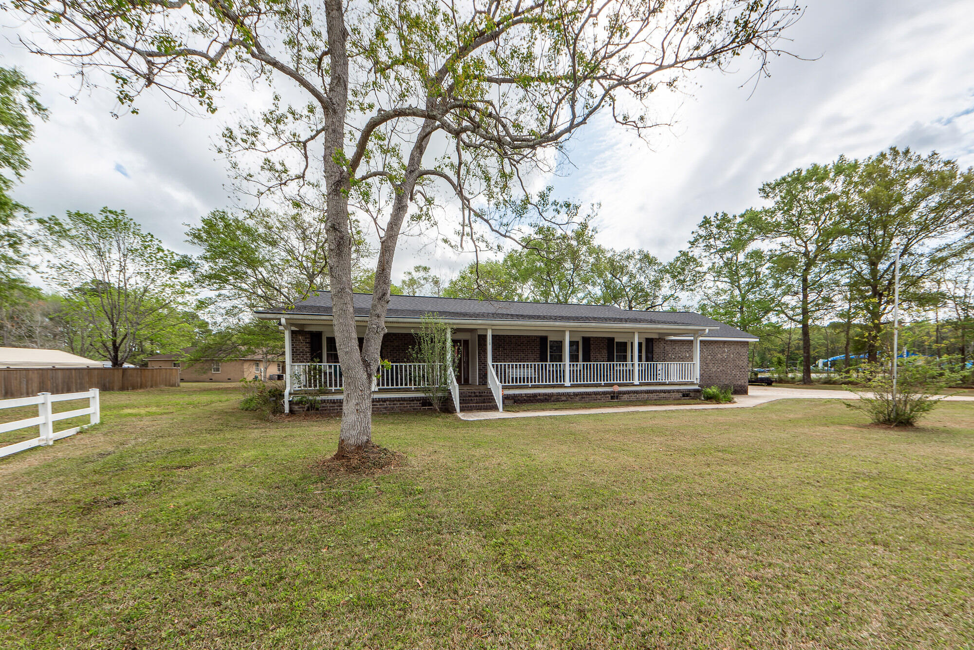 110 Wallace Road Goose Creek, SC 29445 - Photo 7 of 46 50