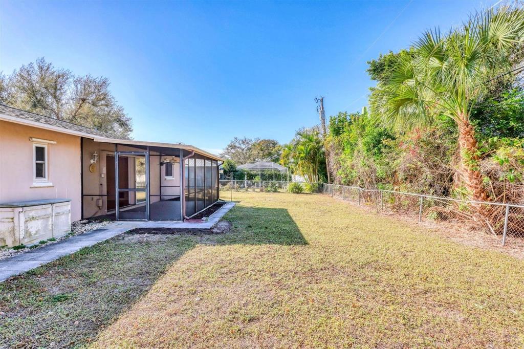1120 Graham Road Venice, FL 34293 - Photo 21 of 38