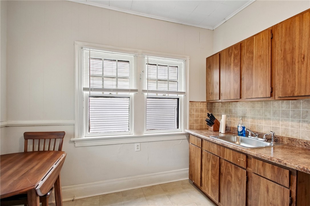 382 Magee Avenue Rochester, NY 14613 - Photo 21 of 30 Lower Unit - Kitchen