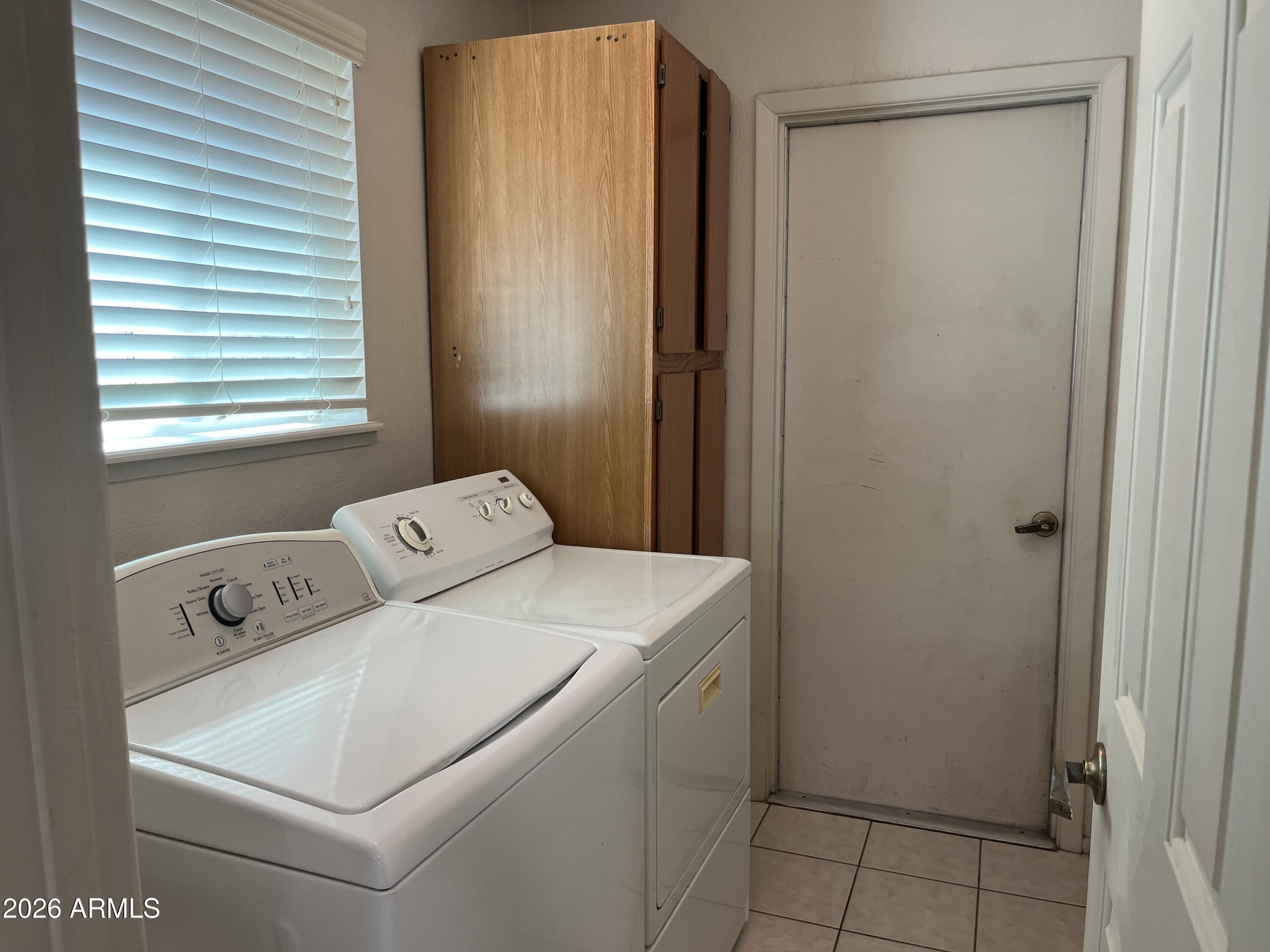 10624 West Griswold Road Peoria, AZ 85345 - Photo 27 of 28