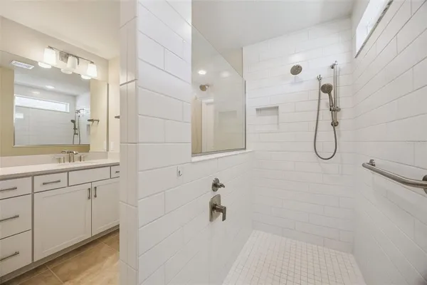 $507,000 | 2604 Blowing Breeze Avenue, Kissimmee, FL 34744