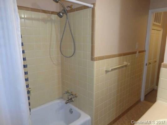 1901 Rhyne Carter Road, Unit L1 Gastonia, NC 28054 - Photo 15 of 22 Gallery Image 15