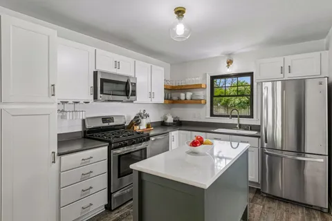 $425,000 | 1600 Louisiana Avenue South, St. Louis Park, MN 55426