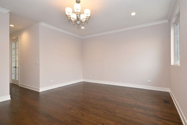 $699,000 | 3824 South Wallace Street, Chicago, IL 60609