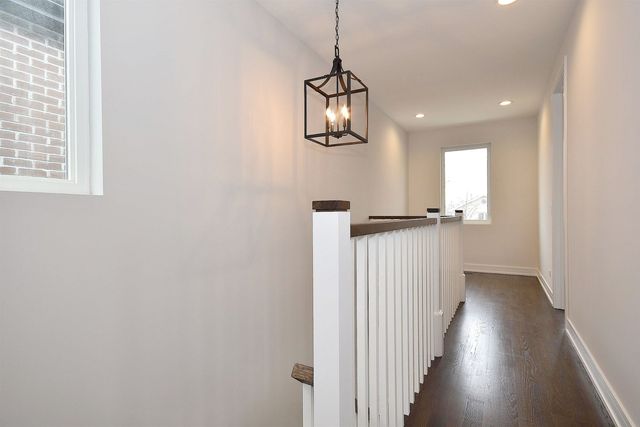 $699,000 | 3824 South Wallace Street, Chicago, IL 60609