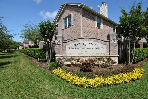 $2,098 | 2865 Westhollow Drive, Unit 70, Houston, TX 77082