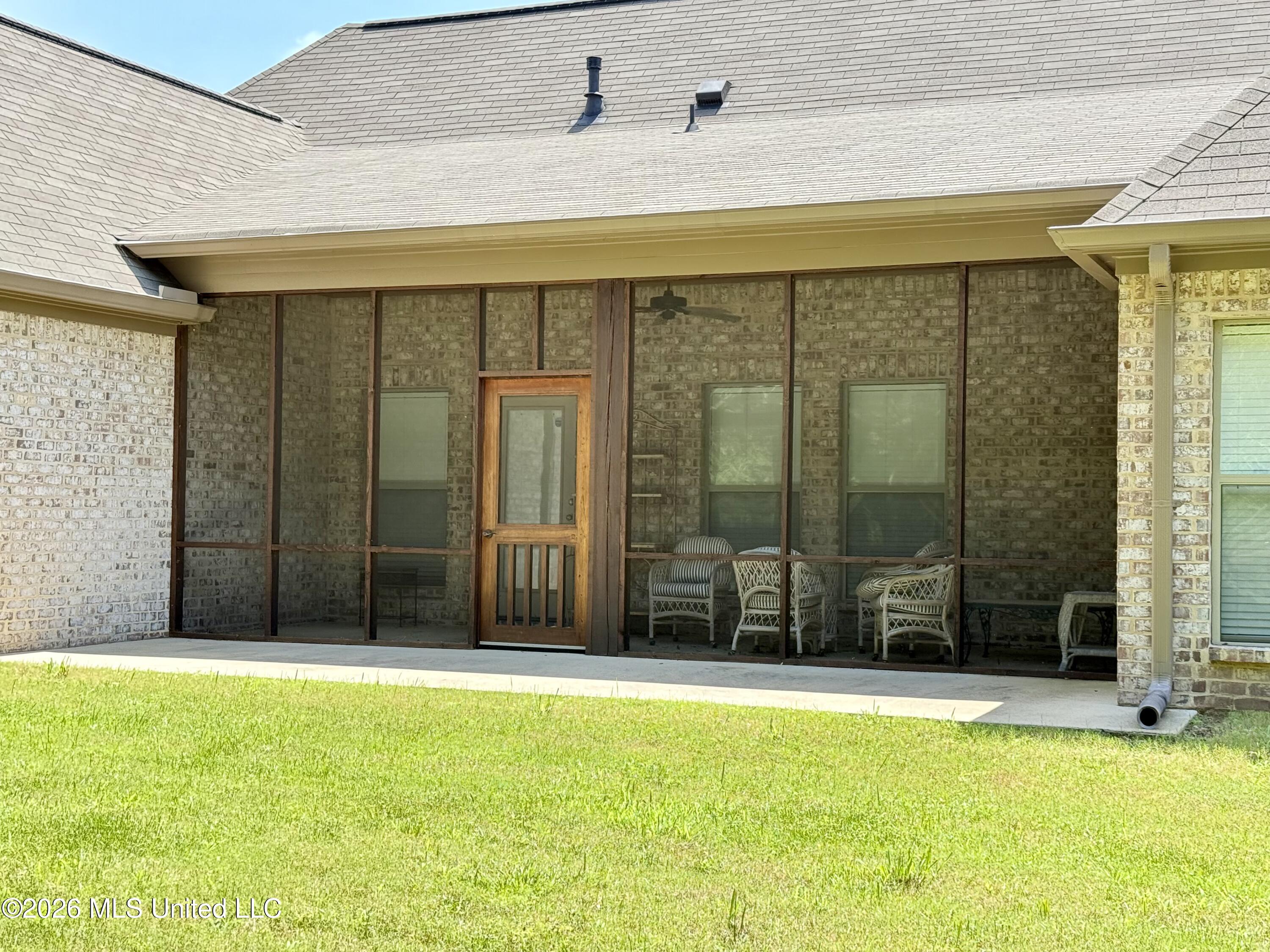 242 Falls Crossing Madison, MS 39110 - Photo 27 of 29 IMG_E9567