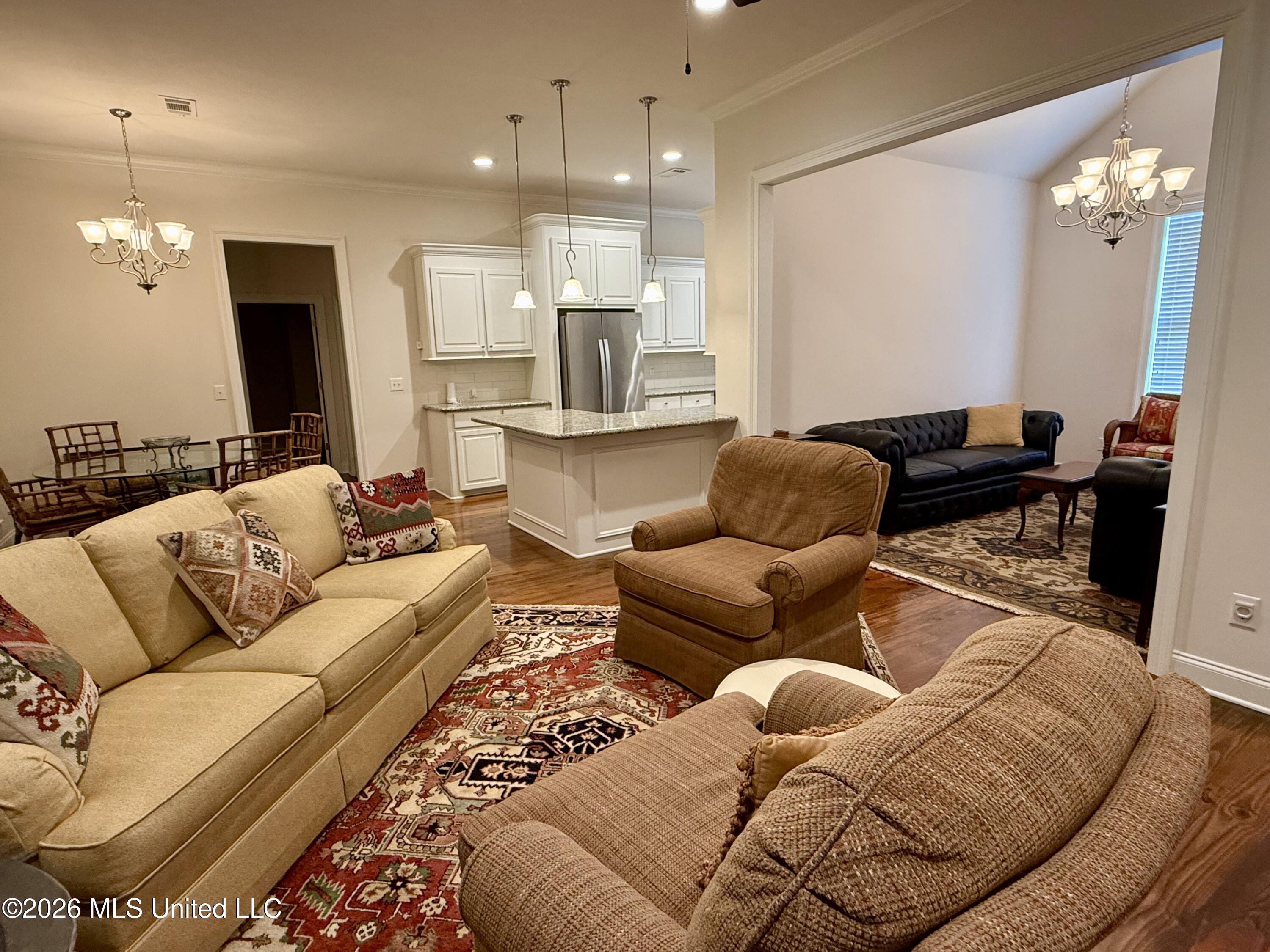 242 Falls Crossing Madison, MS 39110 - Photo 7 of 29 IMG_E9556