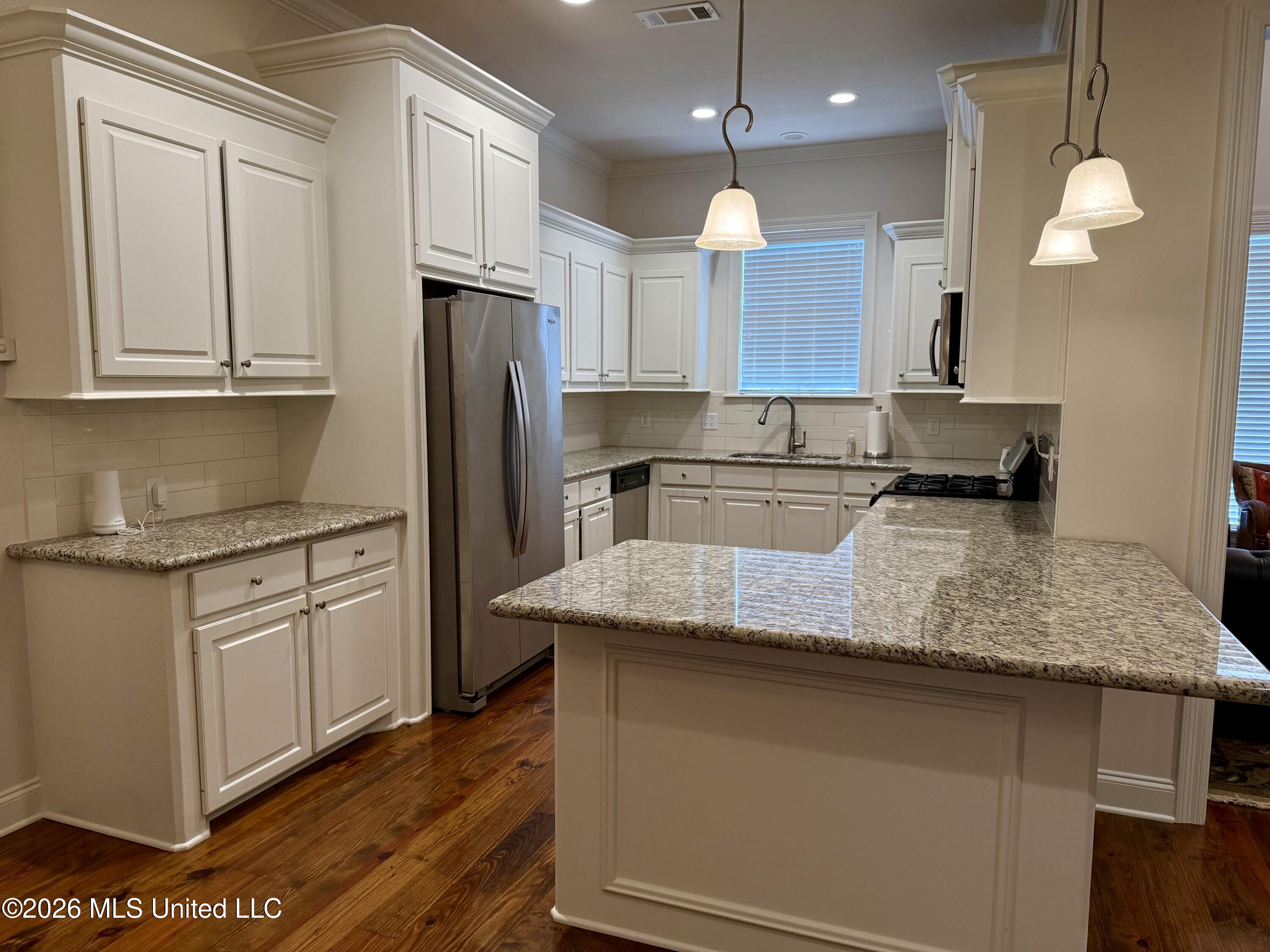 242 Falls Crossing Madison, MS 39110 - Photo 9 of 29 IMG_E9531