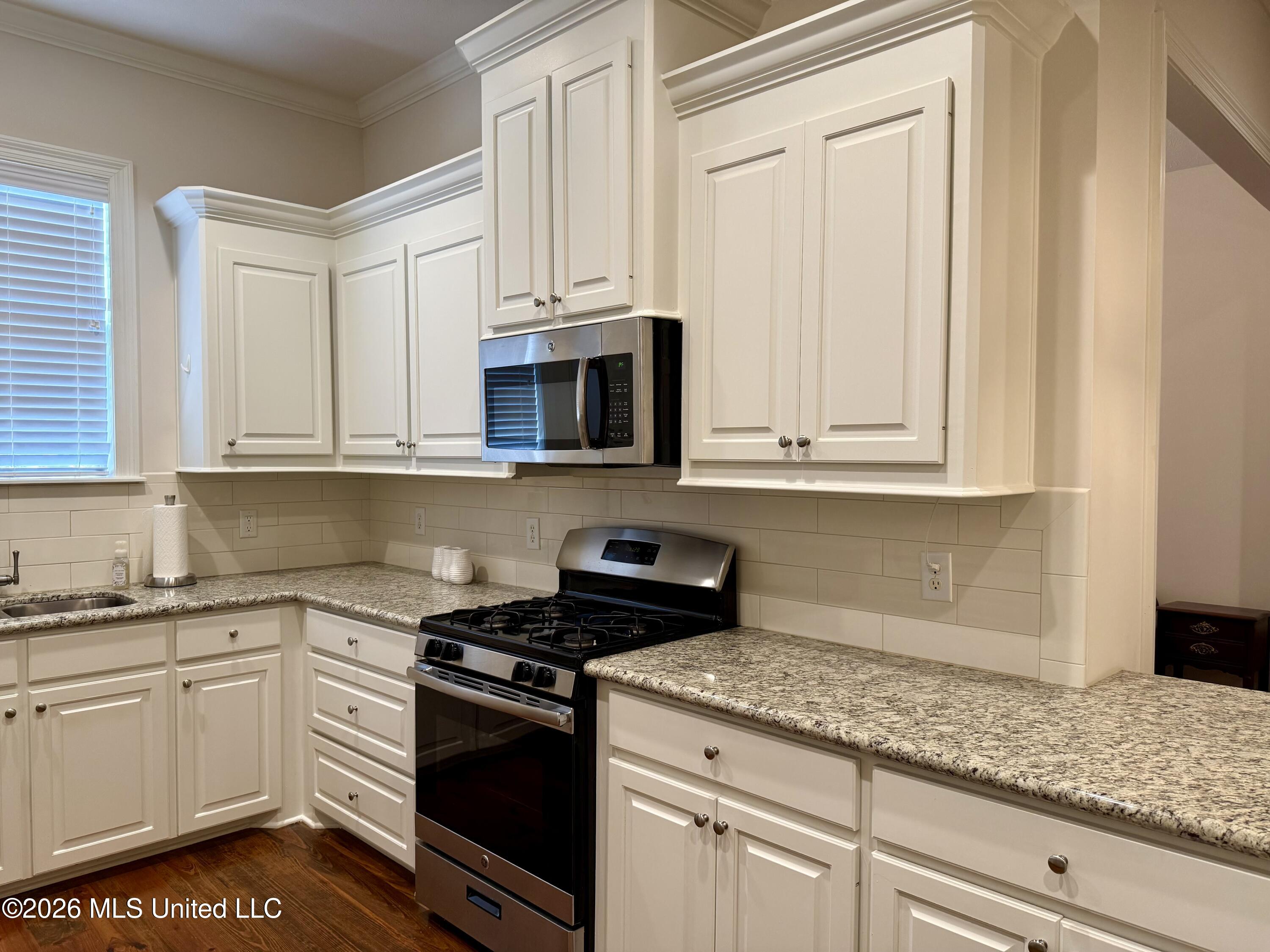 242 Falls Crossing Madison, MS 39110 - Photo 10 of 29 IMG_E9535