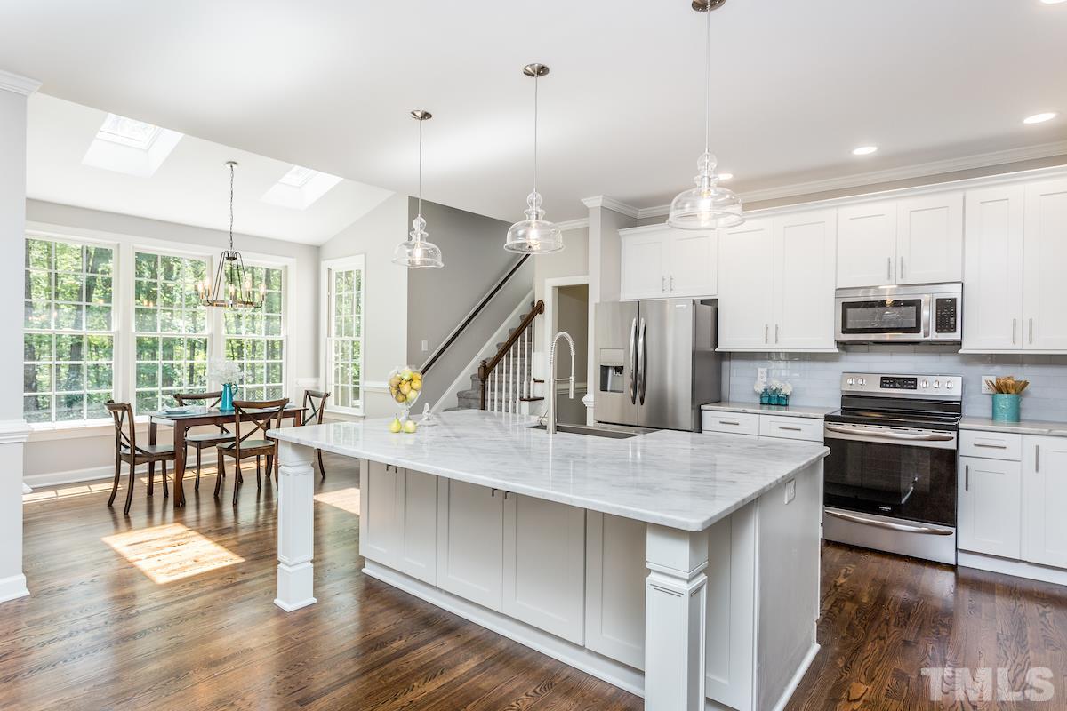 2301 Hideaway Court Raleigh, NC 27613 - Photo 7 of 30