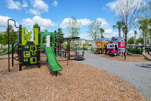 $390,000 | 104 Country Gate Lane, Summerville, SC 29485