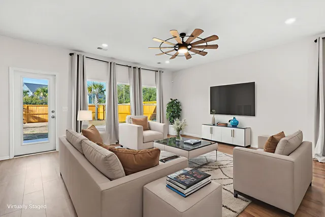 $390,000 | 104 Country Gate Lane, Summerville, SC 29485