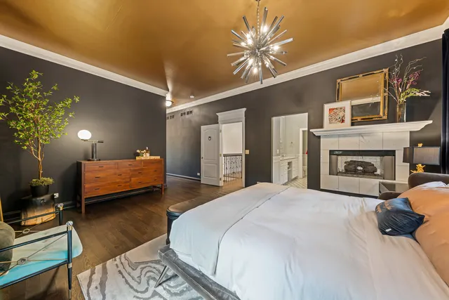 $1,300,000 | 20600 Old Wolf Road, Mokena, IL 60448