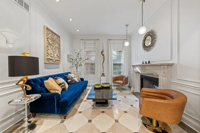 $1,300,000 | 20600 Old Wolf Road, Mokena, IL 60448