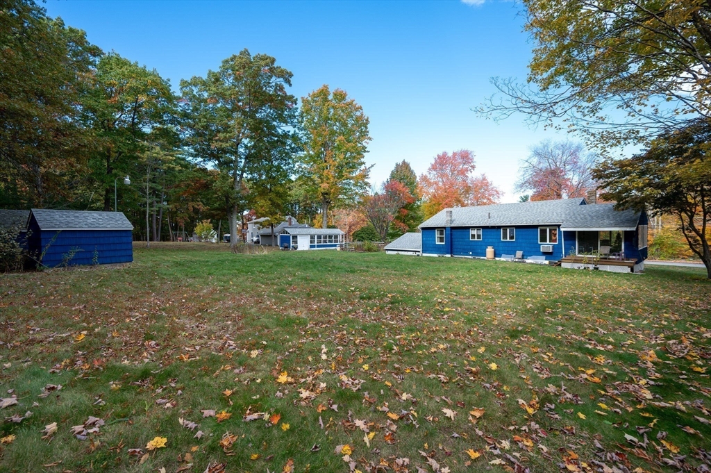 28 Ledge Road Pelham, NH 03076 - Photo 32 of 36