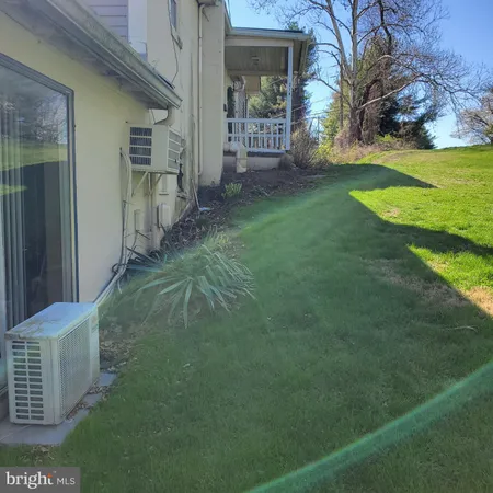$2,000 | 214-216 Bustleton Pike, Southampton, PA 18966