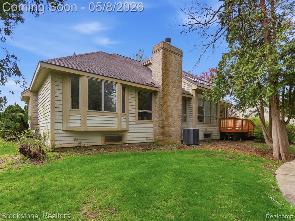6512 White Lake Road Clarkston, MI 48346 - Photo 47 of 69