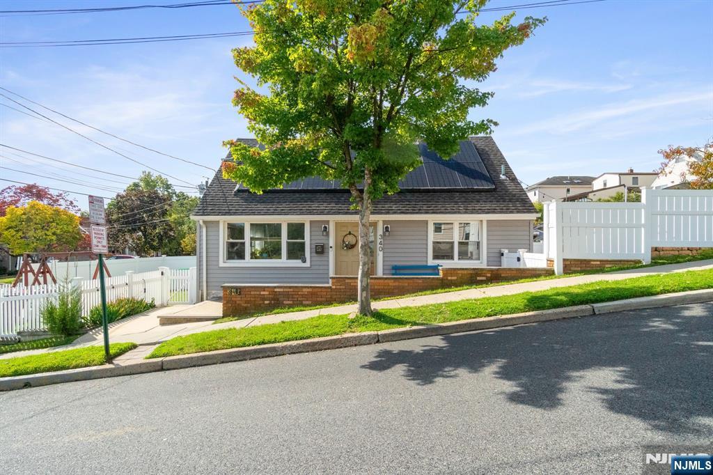 340 Marsan Drive Carlstadt, NJ 07072 - Photo 11 of 50