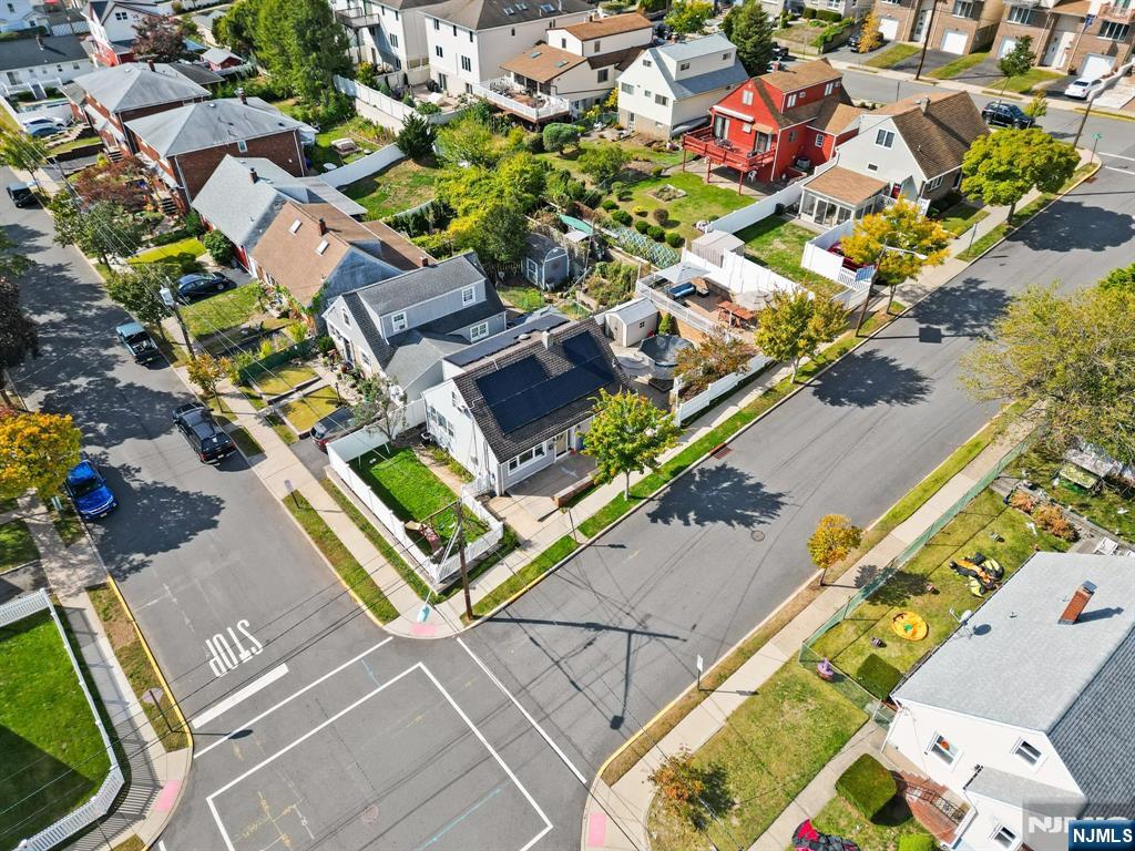 340 Marsan Drive Carlstadt, NJ 07072 - Photo 15 of 50