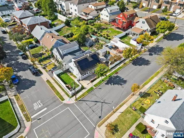 $689,000 | 340 Marsan Drive, Carlstadt, NJ 07072