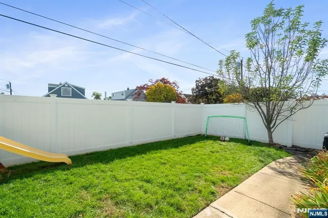 $689,000 | 340 Marsan Drive, Carlstadt, NJ 07072