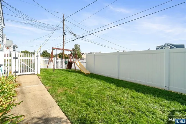 $689,000 | 340 Marsan Drive, Carlstadt, NJ 07072