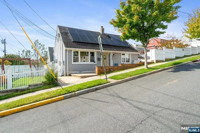 $689,000 | 340 Marsan Drive, Carlstadt, NJ 07072