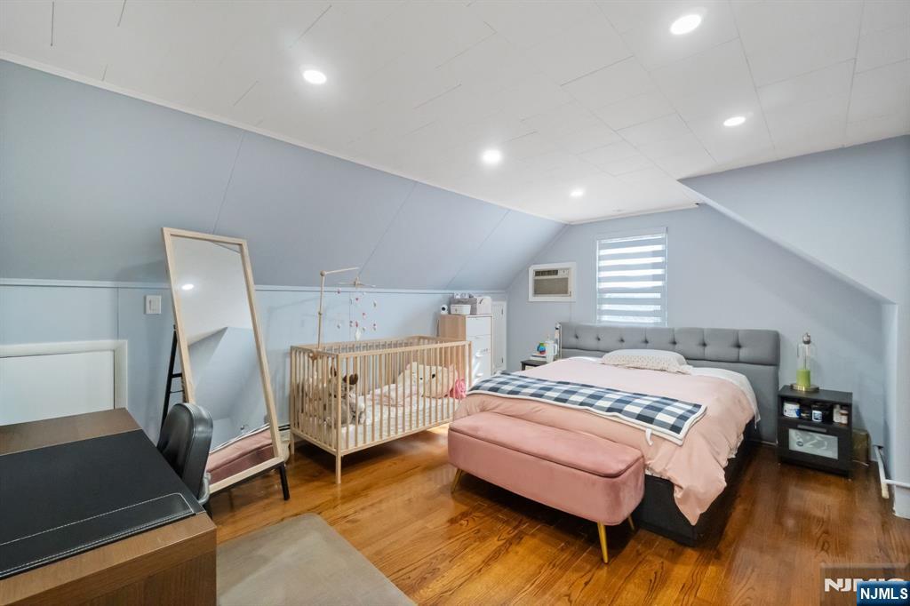 340 Marsan Drive Carlstadt, NJ 07072 - Photo 8 of 50