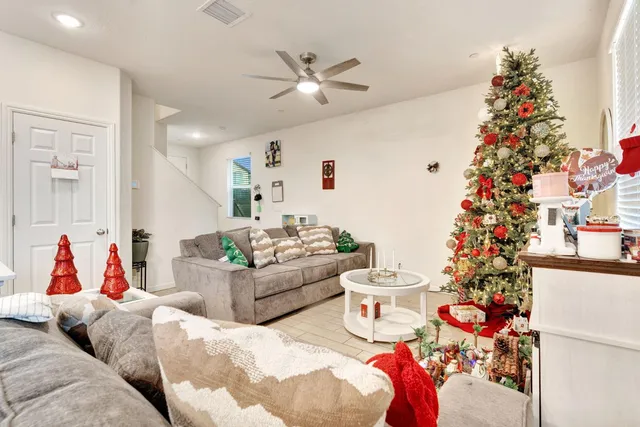 $415,000 | 6377 East Meritage Drive, Fresno, CA 93727