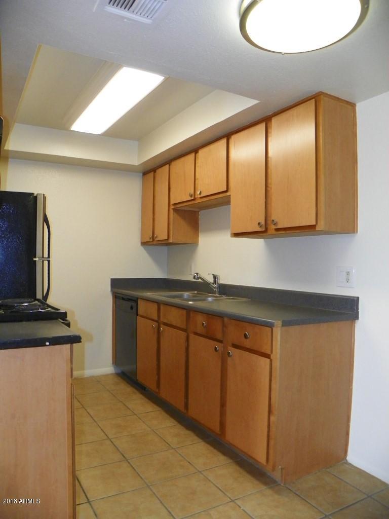 1336 East Mountain View Road, Unit 210 Phoenix, AZ 85020 - Photo 13 of 34 101_3870 (Medium)