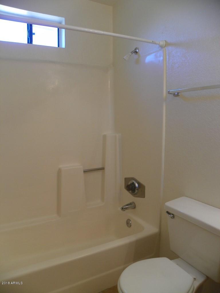 1336 East Mountain View Road, Unit 210 Phoenix, AZ 85020 - Photo 30 of 34 101_3888 (Medium)