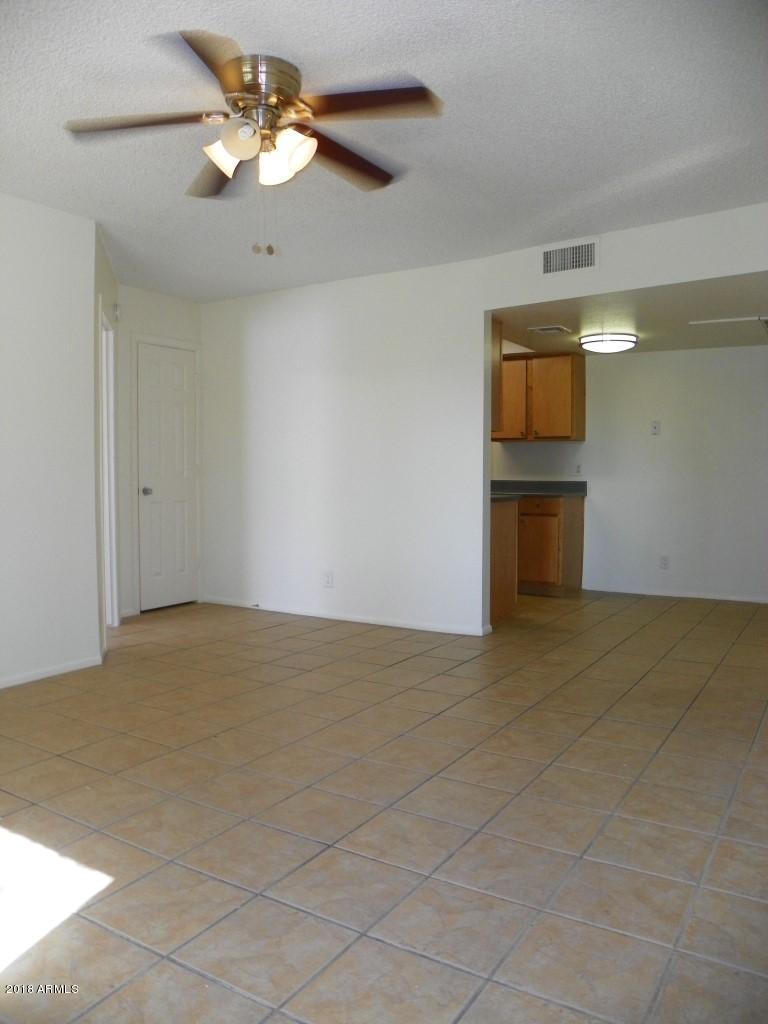 1336 East Mountain View Road, Unit 210 Phoenix, AZ 85020 - Photo 8 of 34 101_3864 (Medium)