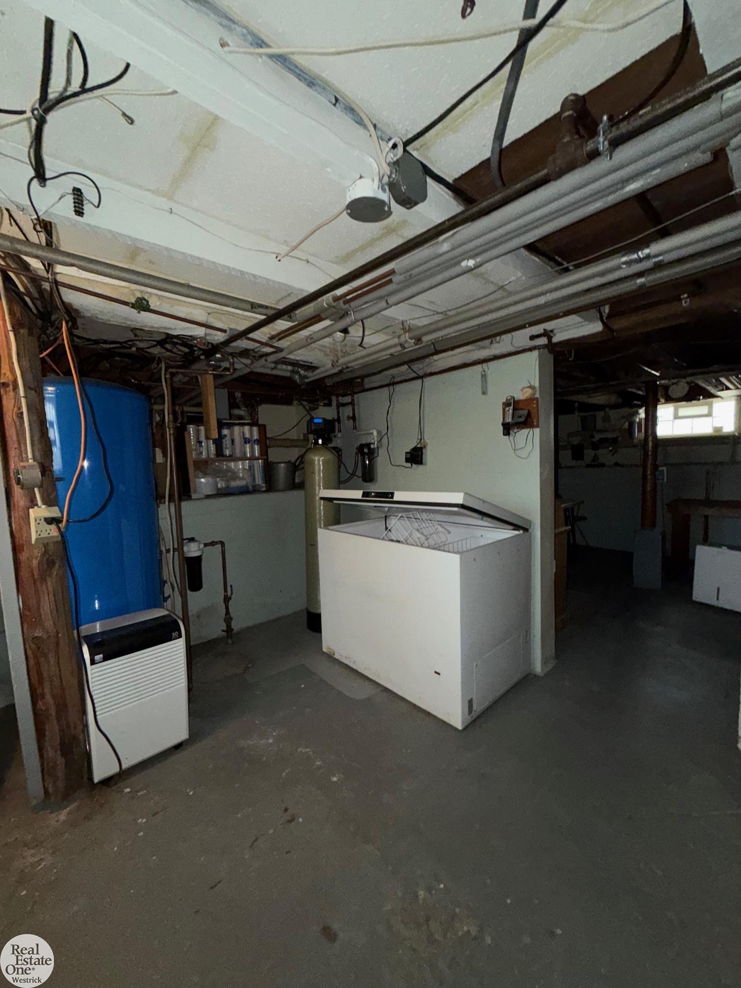 1471 South Allen Road St. Clair, MI 48079 - Photo 23 of 84 50191393-5dc6130b-7717-4492-9fbb-95a28da0c807.JPG