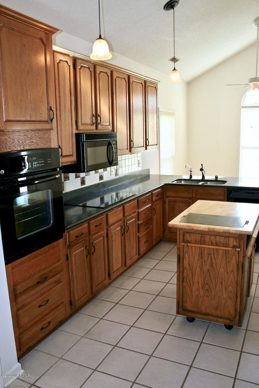 144 Olde Point Road Hampstead, NC 28443 - Photo 11 of 32 11