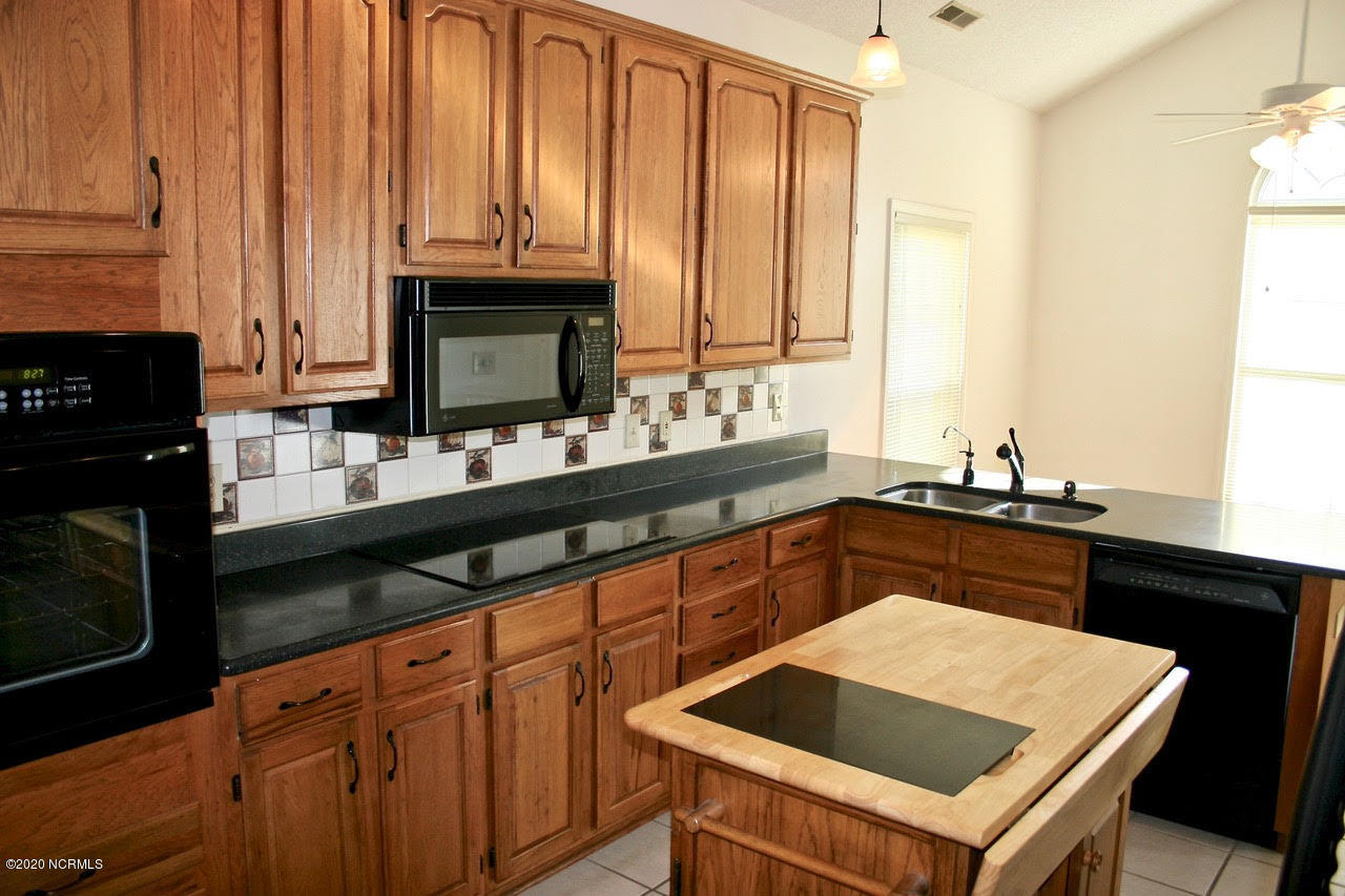 144 Olde Point Road Hampstead, NC 28443 - Photo 13 of 32 13