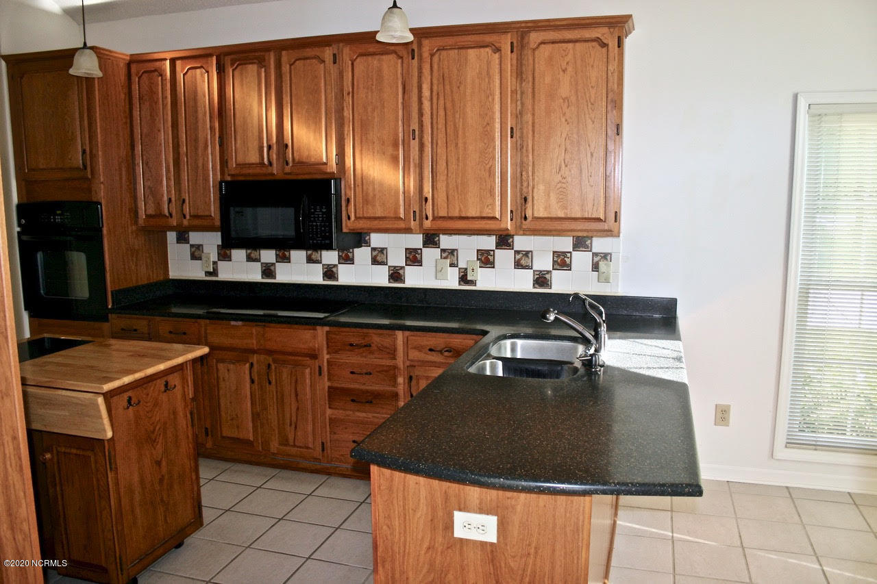 144 Olde Point Road Hampstead, NC 28443 - Photo 10 of 32 10