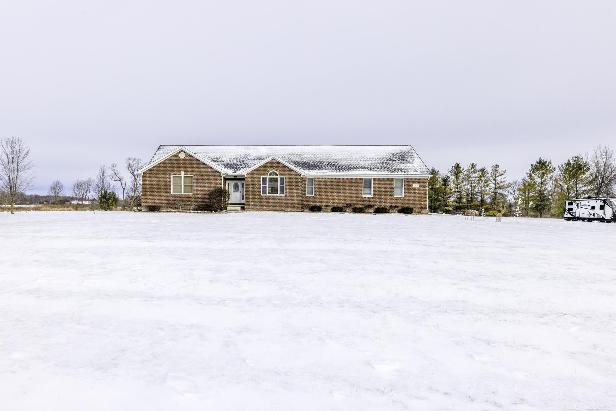 13540 Gilbert Road Allenton, MI 48002 - Photo 1 of 53 50165612-22d1a6bb-1cc5-4061-a1e2-60bded715eed.JPG