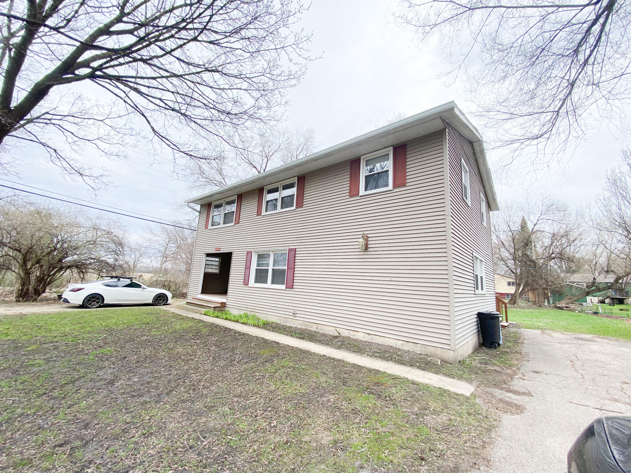 2013 Frazer Place Madison, WI 53713 - Photo 1 of 1 Exterior