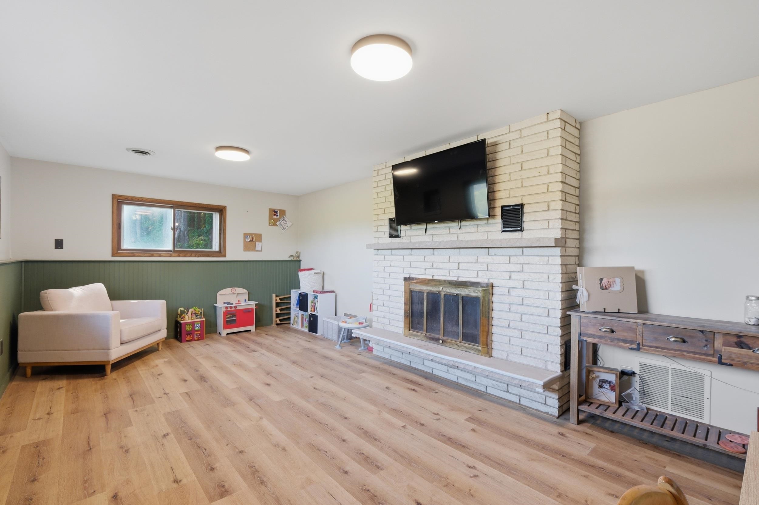 527 Peerless Road Belleville, WI 53508 - Photo 36 of 52