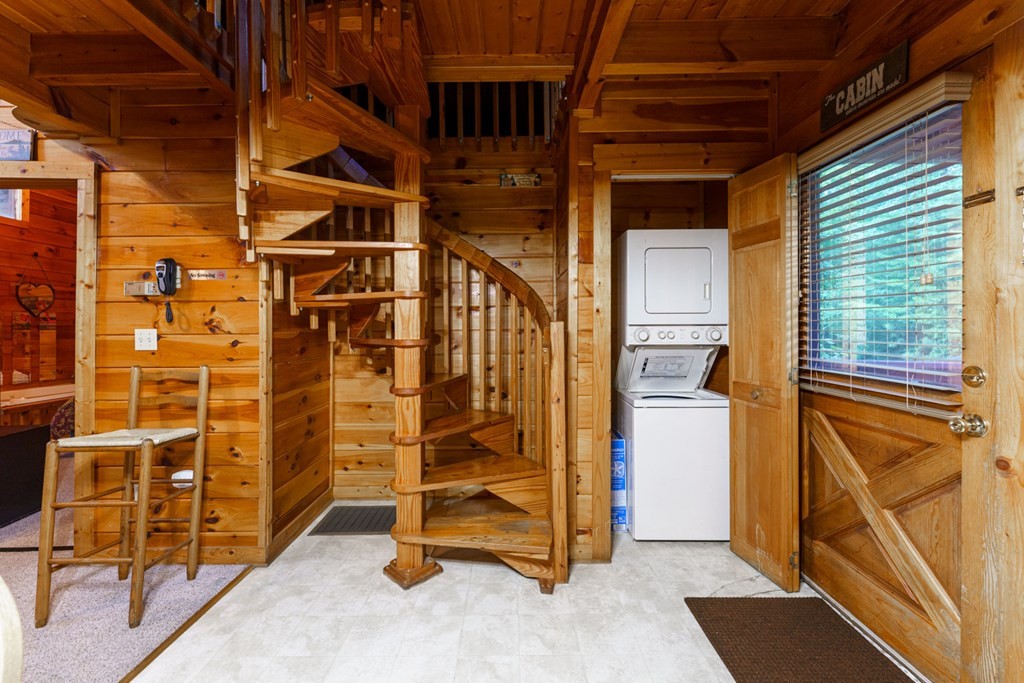 2449 School House Gap Road Sevierville, TN 37876 - Photo 9 of 15