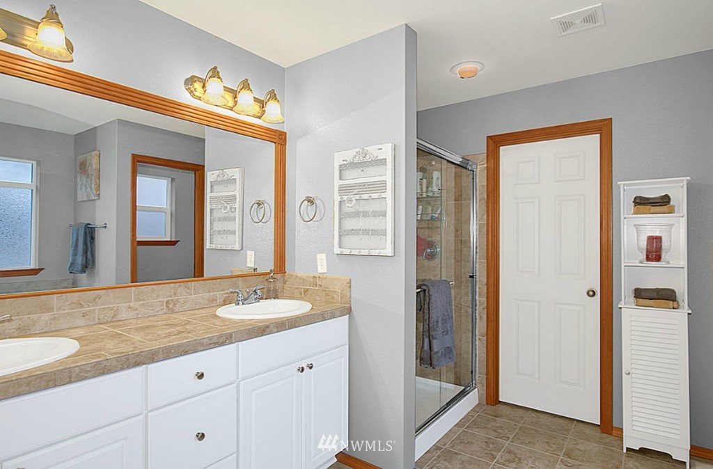 18208 2nd Place West, Unit A Bothell, WA 98012 - Photo 16 of 24